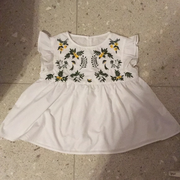 Zara Tops - NWOT White embroidered peplum baby doll top